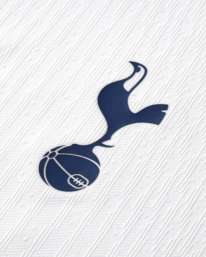 Camisa Tottenham I 24/25 - Torcedor Nike - Branca com detalhes em azul