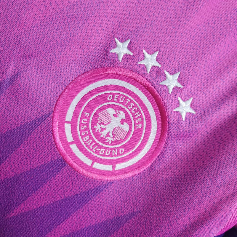 Kit Infantil Seleção da Alemanha II 24/25 - Adidas - Rosa com detalhes em roxo