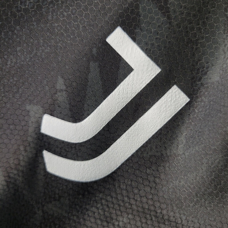 Jaqueta Corta-Vento Juventus 23/24 Masculino Adidas - Preto